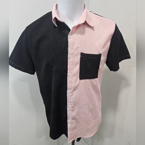 ROMWE Other - Romwe 2 tone velvet men's button short-sleeve medium